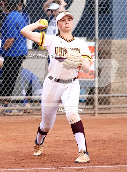 Thumbnail 1 in Paradise Honors vs. Mountain Pointe photogallery.