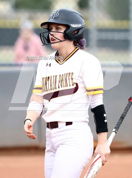 Thumbnail 1 in Paradise Honors vs. Mountain Pointe photogallery.