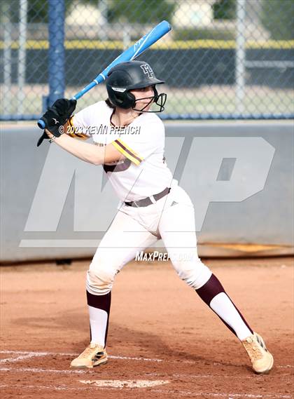 Thumbnail 1 in Paradise Honors vs. Mountain Pointe photogallery.