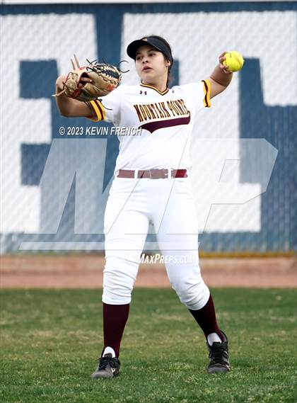 Thumbnail 3 in Paradise Honors vs. Mountain Pointe photogallery.