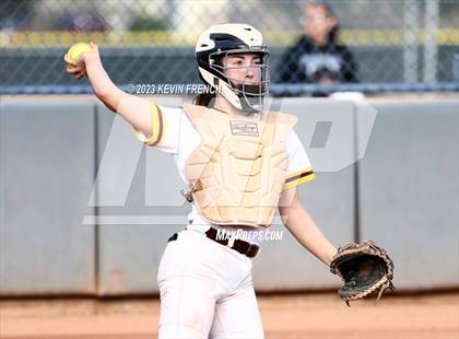 Thumbnail 2 in Paradise Honors vs. Mountain Pointe photogallery.