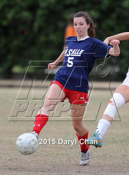 Thumbnail 3 in La Salle @ Polytechnic photogallery.