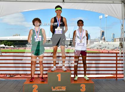 Thumbnail 3 in UIL 6A State Championship photogallery.