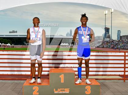 Thumbnail 2 in UIL 6A State Championship photogallery.