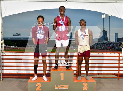 Thumbnail 3 in UIL 6A State Championship photogallery.