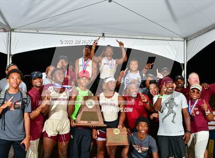 Thumbnail 1 in UIL 6A State Championship photogallery.