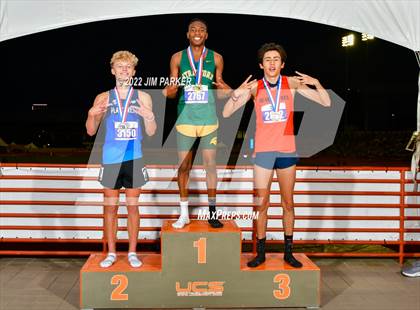 Thumbnail 2 in UIL 6A State Championship photogallery.