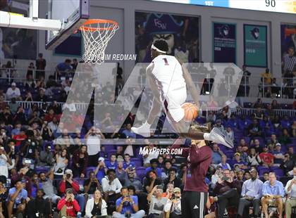 Thumbnail 3 in Slam Dunk Competition (City of Palms Classic) photogallery.
