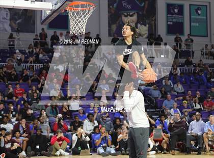 Thumbnail 2 in Slam Dunk Competition (City of Palms Classic) photogallery.