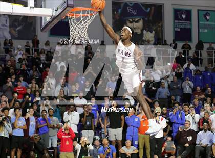 Thumbnail 3 in Slam Dunk Competition (City of Palms Classic) photogallery.