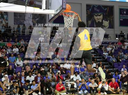 Thumbnail 3 in Slam Dunk Competition (City of Palms Classic) photogallery.
