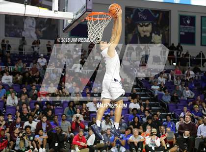 Thumbnail 2 in Slam Dunk Competition (City of Palms Classic) photogallery.