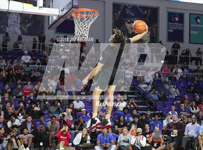 Thumbnail 2 in Slam Dunk Competition (City of Palms Classic) photogallery.