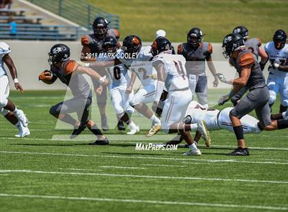 Thumbnail 3 in Hutto vs. West Mesquite photogallery.