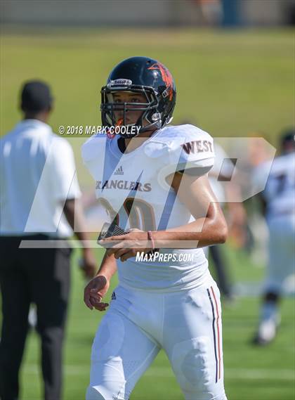 Thumbnail 1 in Hutto vs. West Mesquite photogallery.