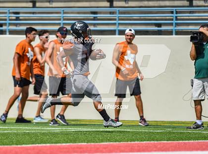 Thumbnail 1 in Hutto vs. West Mesquite photogallery.