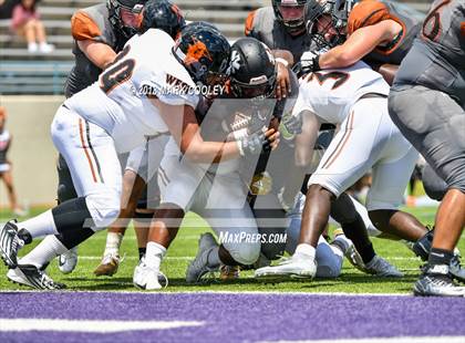 Thumbnail 1 in Hutto vs. West Mesquite photogallery.