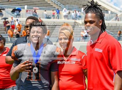 Thumbnail 2 in Hutto vs. West Mesquite photogallery.