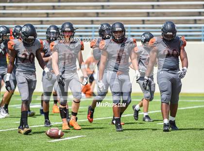 Thumbnail 3 in Hutto vs. West Mesquite photogallery.