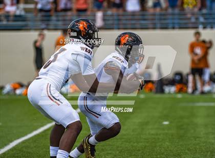 Thumbnail 3 in Hutto vs. West Mesquite photogallery.