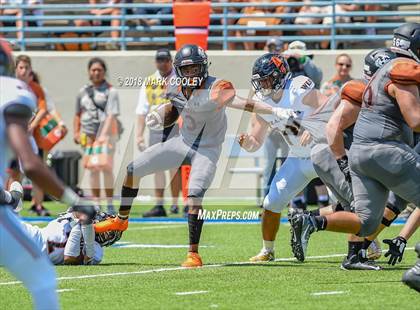 Thumbnail 1 in Hutto vs. West Mesquite photogallery.