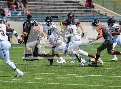 Thumbnail 1 in Hutto vs. West Mesquite photogallery.