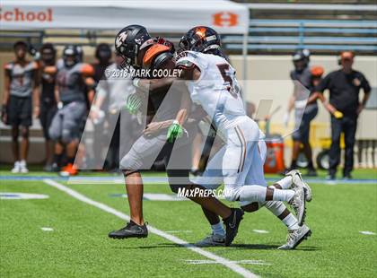 Thumbnail 1 in Hutto vs. West Mesquite photogallery.