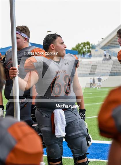 Thumbnail 2 in Hutto vs. West Mesquite photogallery.