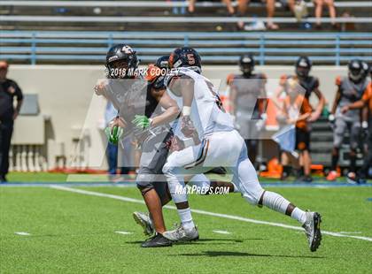 Thumbnail 1 in Hutto vs. West Mesquite photogallery.