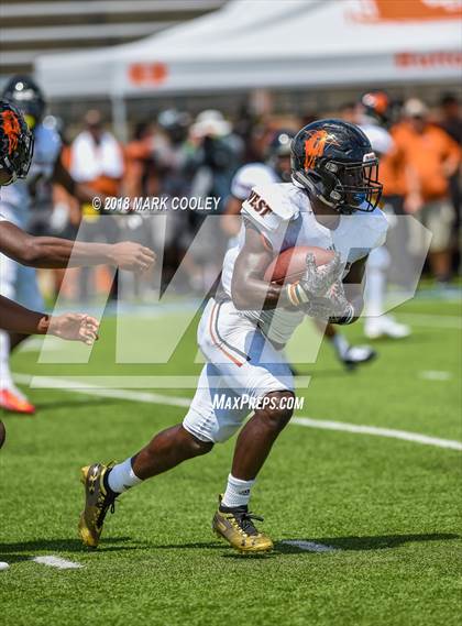 Thumbnail 3 in Hutto vs. West Mesquite photogallery.
