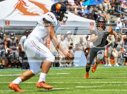 Thumbnail 1 in Hutto vs. West Mesquite photogallery.