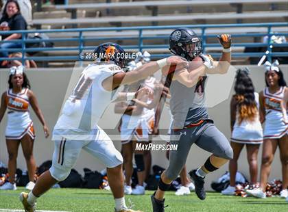 Thumbnail 2 in Hutto vs. West Mesquite photogallery.