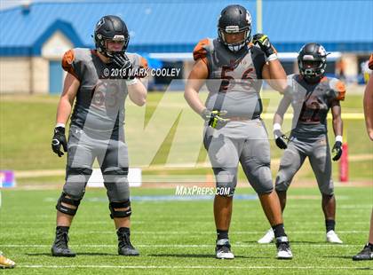 Thumbnail 3 in Hutto vs. West Mesquite photogallery.