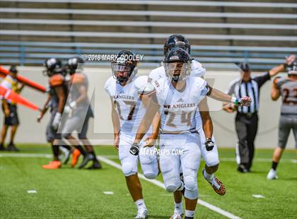 Thumbnail 2 in Hutto vs. West Mesquite photogallery.