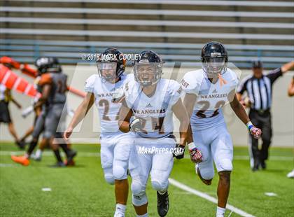 Thumbnail 2 in Hutto vs. West Mesquite photogallery.