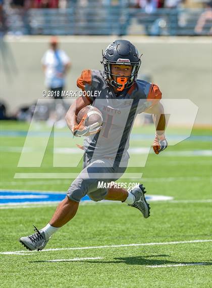 Thumbnail 2 in Hutto vs. West Mesquite photogallery.