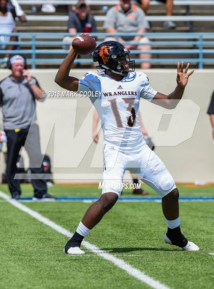 Thumbnail 3 in Hutto vs. West Mesquite photogallery.