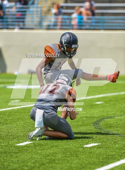 Thumbnail 3 in Hutto vs. West Mesquite photogallery.