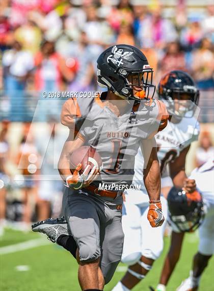 Thumbnail 2 in Hutto vs. West Mesquite photogallery.