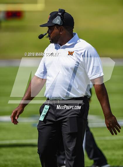 Thumbnail 2 in Hutto vs. West Mesquite photogallery.