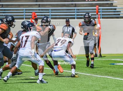 Thumbnail 2 in Hutto vs. West Mesquite photogallery.