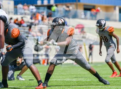 Thumbnail 3 in Hutto vs. West Mesquite photogallery.