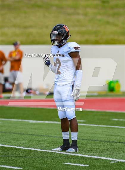 Thumbnail 1 in Hutto vs. West Mesquite photogallery.