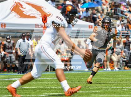 Thumbnail 2 in Hutto vs. West Mesquite photogallery.