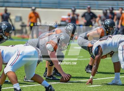 Thumbnail 1 in Hutto vs. West Mesquite photogallery.