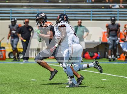Thumbnail 2 in Hutto vs. West Mesquite photogallery.