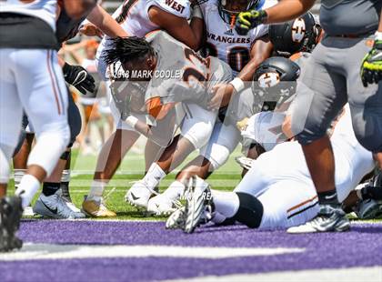 Thumbnail 1 in Hutto vs. West Mesquite photogallery.
