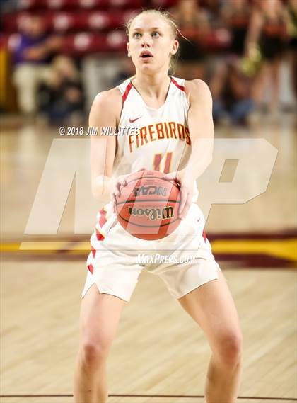 Thumbnail 2 in Arcadia vs. Chaparral  (AIA 5A Semifinal) photogallery.