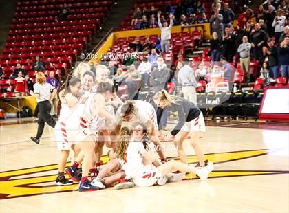 Thumbnail 3 in Arcadia vs. Chaparral  (AIA 5A Semifinal) photogallery.