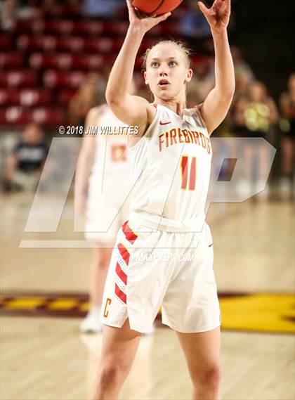 Thumbnail 1 in Arcadia vs. Chaparral  (AIA 5A Semifinal) photogallery.